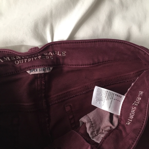 AEO Super Stretch Hi Rise Distressed Maroon Shorts - Picture 3 of 7